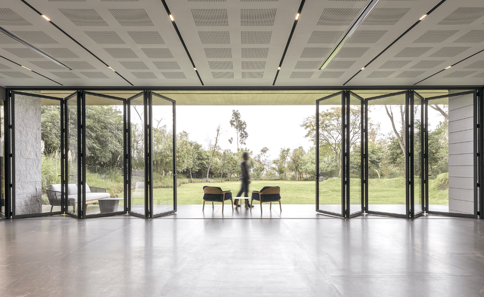 Bi-folds
